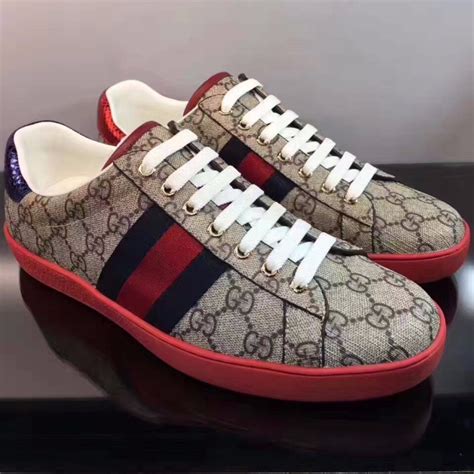 gg suorem gucci uomo|Gucci Ace GG Supreme Red .